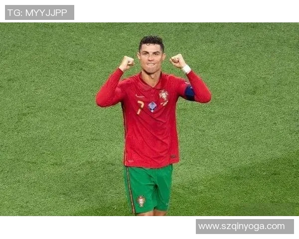 足球明星健美体形展现运动魅力与风采的精彩瞬间